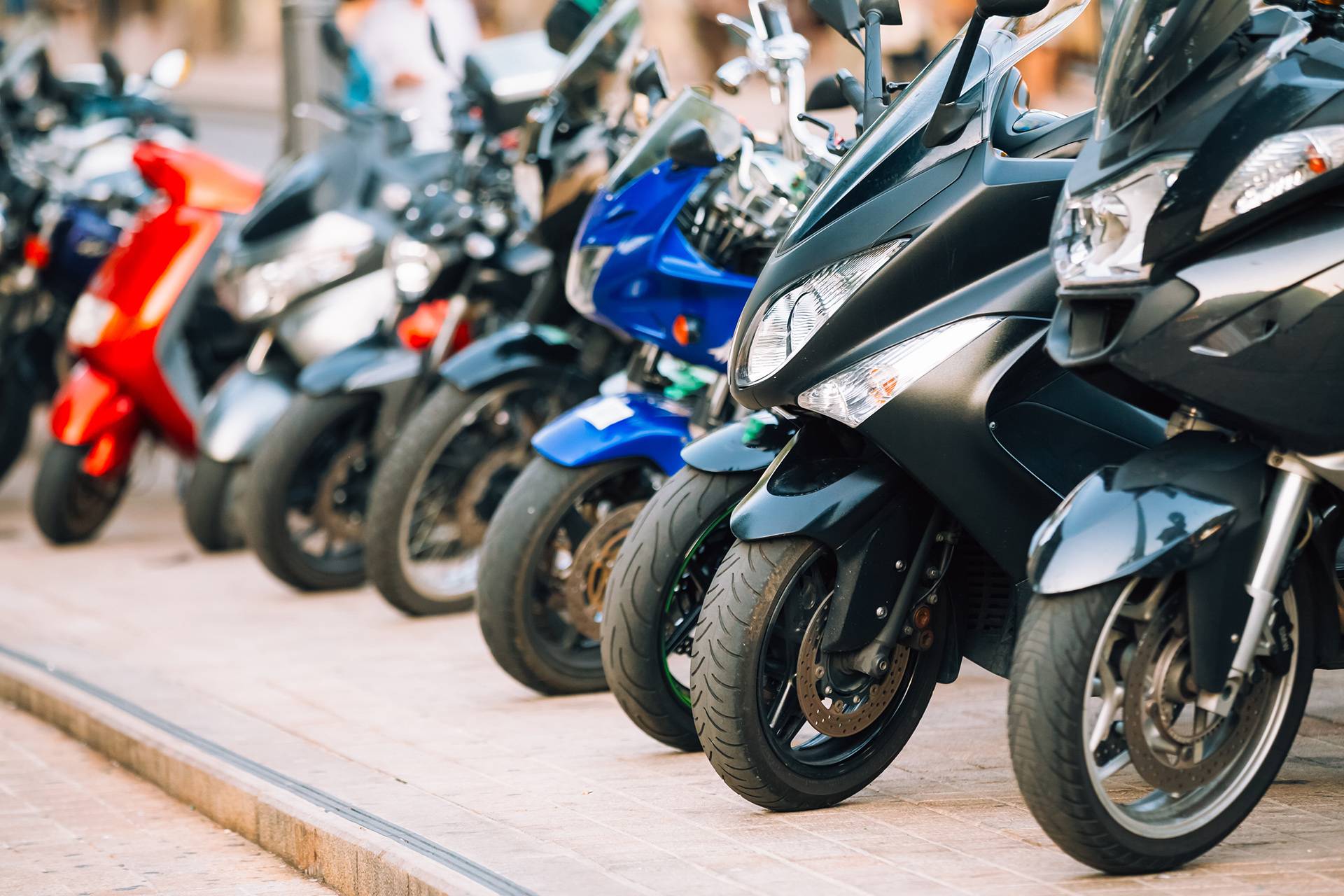 Achetez et vente de motos à Arbin - Moto For Ever